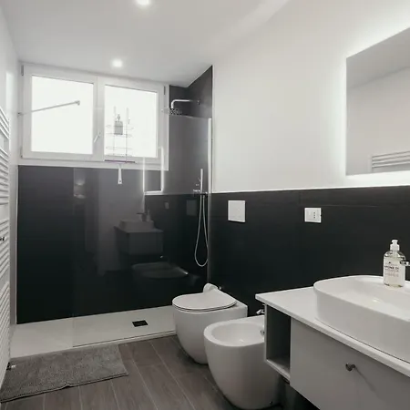 Caseospitali - Bologna Studio 1, Grande Bilocale Con Arredo Design E Posto Auto Per 4 Exterior photo