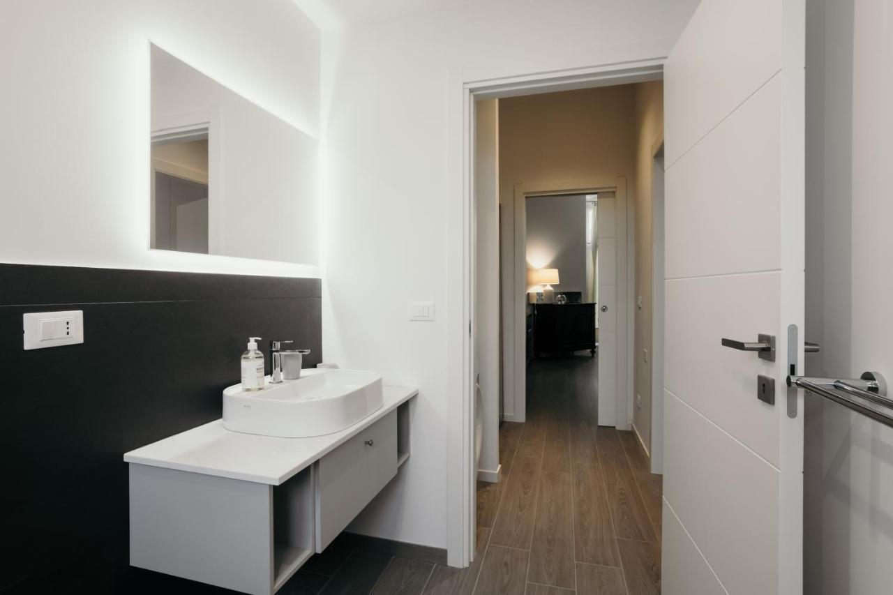 Apartment Caseospitali - 1, Grande Bilocale Con Arredo Design E Posto Auto Per 4 Bologna